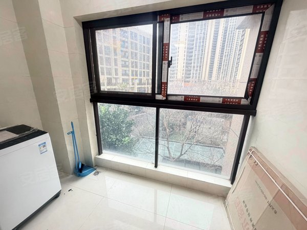 海宁长安镇农发区祥生钱塘新语下沙奥特莱斯对面钱塘新语小区精装修三室两厅两卫出租出租房源真实图片