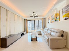 东莞大岭山大岭山城区松湖碧桂园次新小区 三房两厅两卫拎包入住豪华装修出租出租房源真实图片