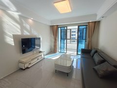 蚌埠龙子湖二刚碧桂园黄金时代精装三室拎包入住，品牌家电齐全，采光好，无遮挡出租房源真实图片