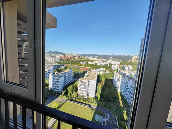 青岛李沧李沧周边水岸香都楼下恒星学院,酒店管理,高档小区,空调电梯