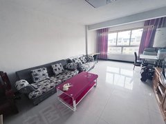 银川兴庆新一中唐华苑简单装修房间南北通透家具家电齐全领包入住随时看房出租房源真实图片