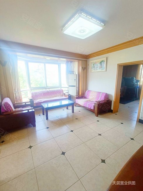 康馨花园(秦淮) 医疗配套成熟 中间楼层采光好 装修好