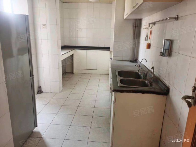 金融街十年 丰融园南北通透五居室 高层采光好 安静