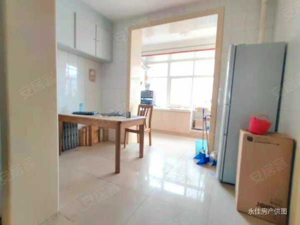 西里小区市场园1524室2厅房东急置换诚意卖房