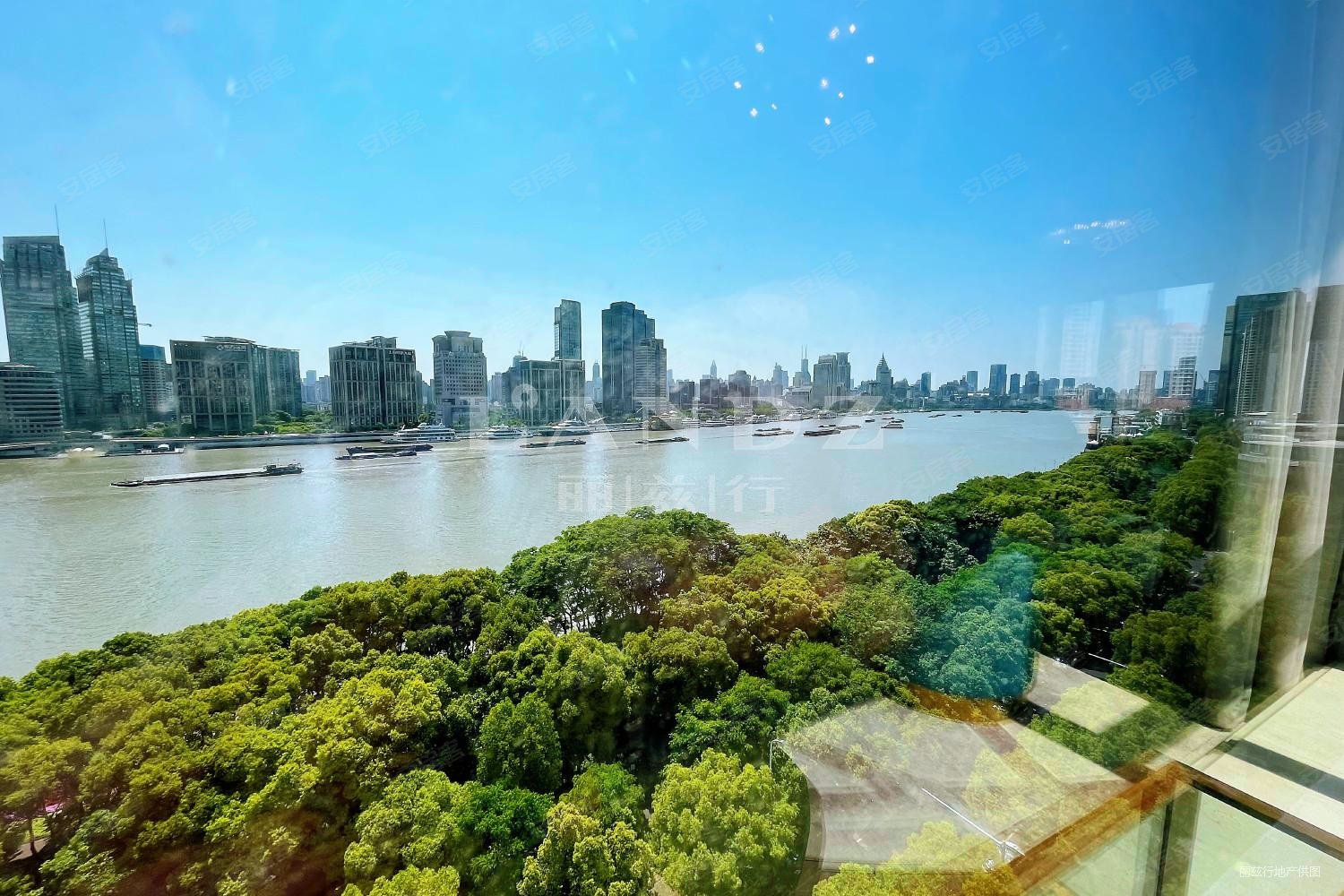 财富海景花园3室2厅3卫339.98㎡西北7500万