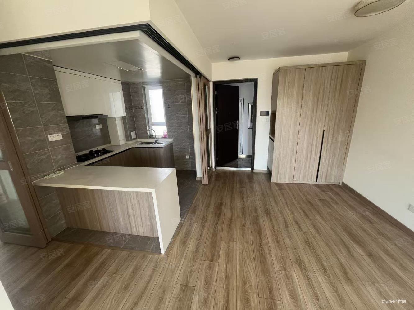 高新万科城3室2厅1卫102㎡南北59.8万