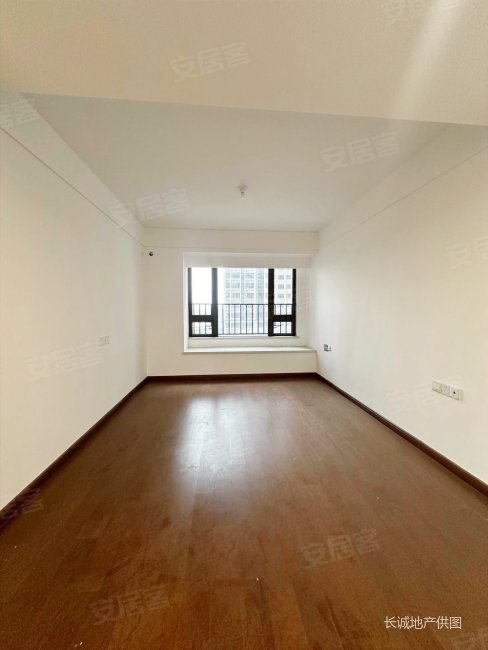 新城璟城4房南向全新没住过118万