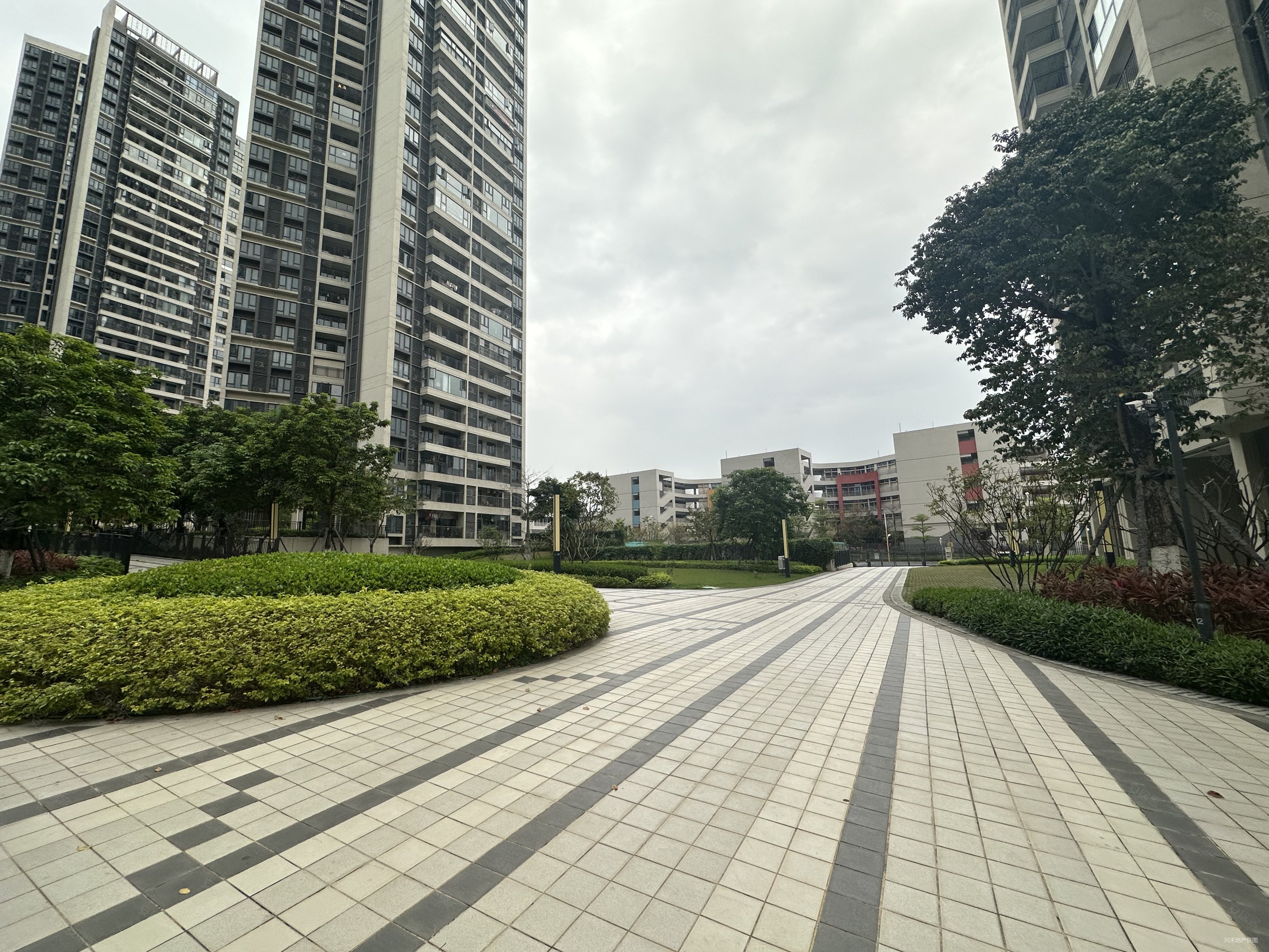 佛山房产网>佛山二手房>南海二手房>狮山二手房>保利茉莉公馆>2933