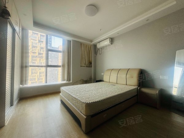 海宁海宁市区马桥圣泰大厦年后租房 提前看 经编园区 近和滨汇 付一押一 拎包入住出租房源真实图片