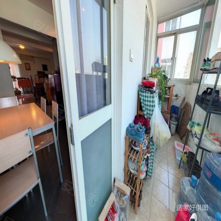 联宝公寓南北4居室价格可谈视野好