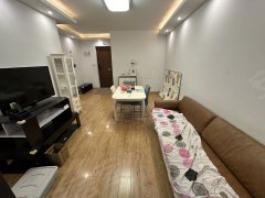上海宝山杨行精装修两房两厅，紧邻地铁一号线，繁华地段，环境优美出租房源真实图片