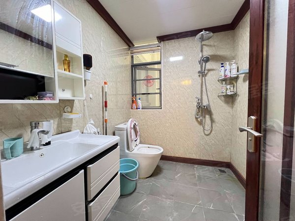 【多图】海源财富中心,高新区租房,高新区急租可以办公注册公司地铁3