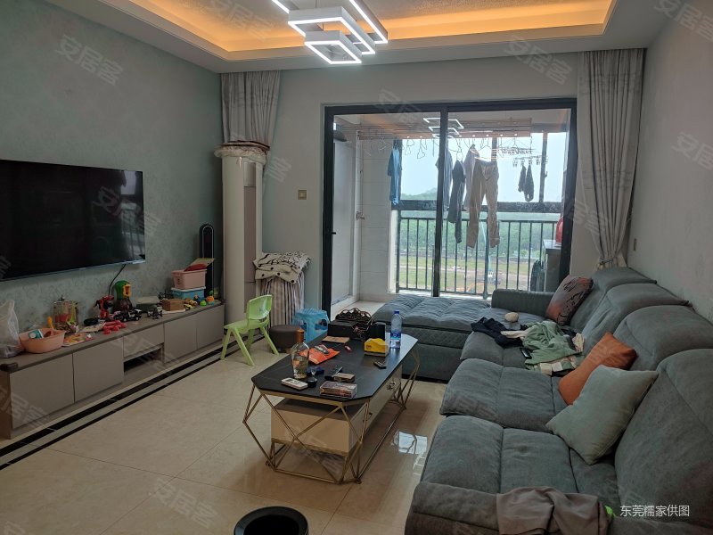 东莞房产网>东莞二手房>厚街二手房>三屯二手房>卓越维港(二区)>800