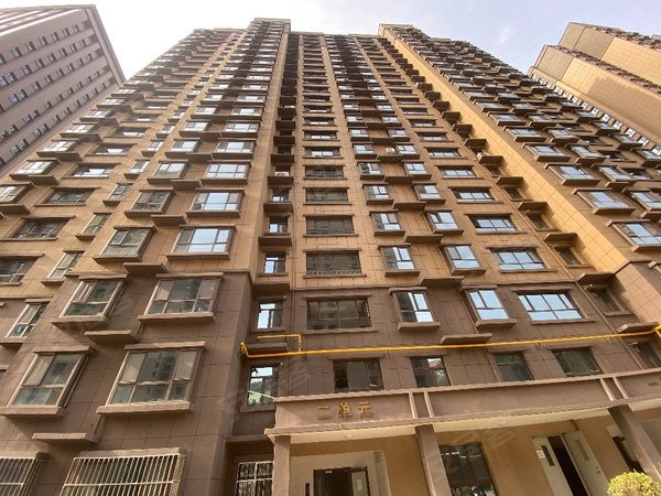 天水秦州秦州城区天宝名都石马坪 天宝名都  电梯房精装修 户型好出租