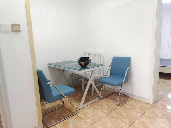 徐州鼓楼九龙湖港北小区九龙湖地铁口 港北小区两室一厅 家具家电齐全 温馨干净有钥匙出租房源真实图片