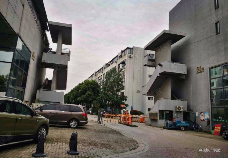 5 翠屏湾花园城  3房双卫 楼层好 南北通透 急售