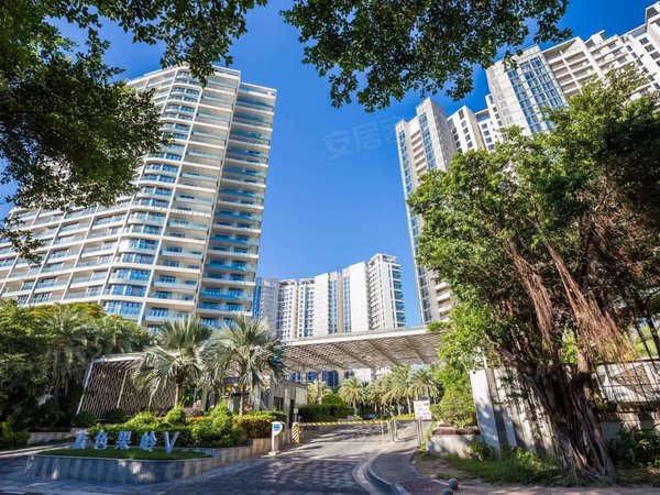 三亚吉阳大东海蓝色果岭(五期)蓝色果岭 高层2房 年租月租 外国语学校