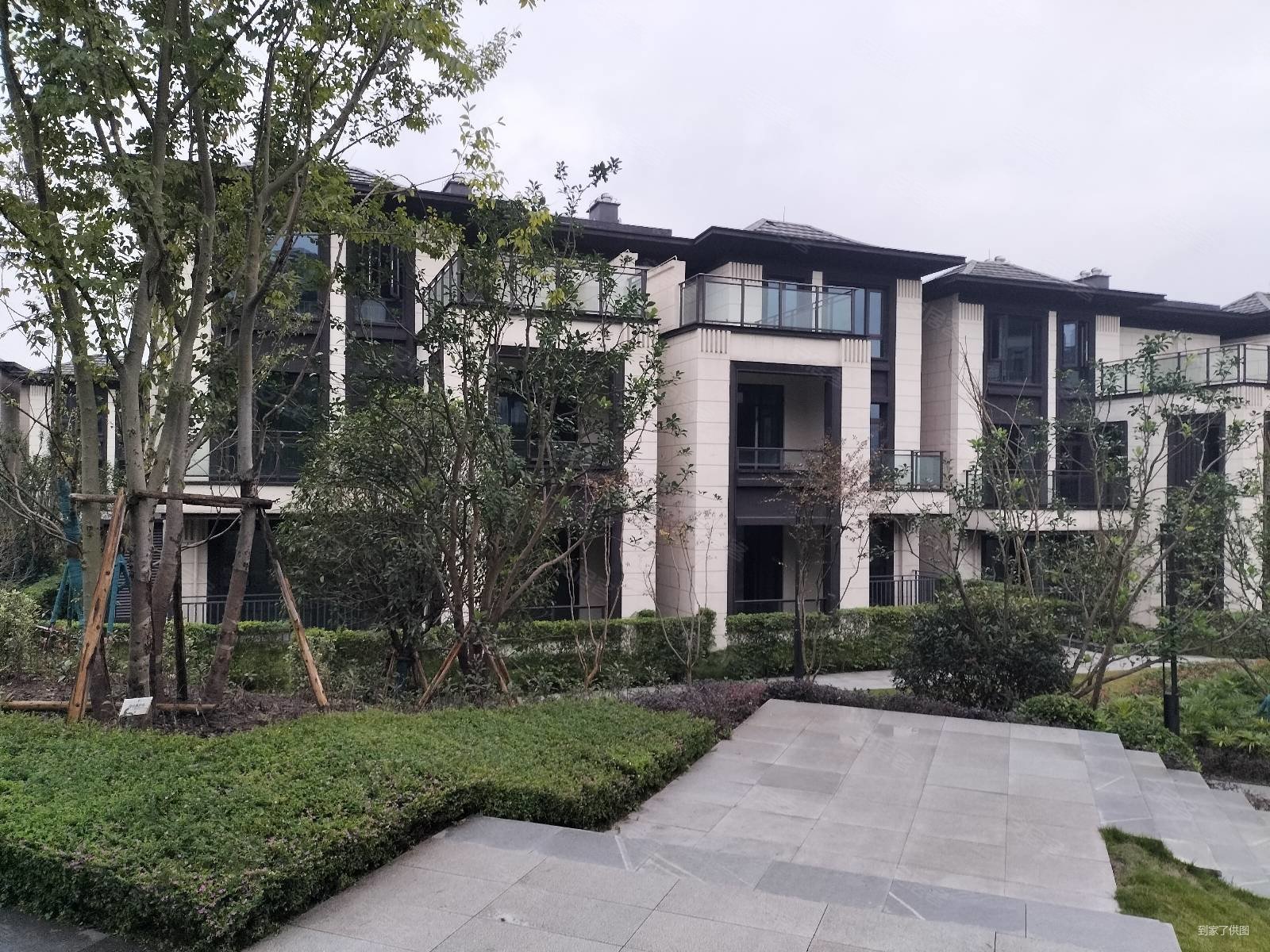 禹洲雍锦府一期别墅