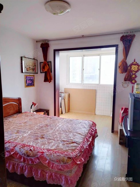 长沙路弘毅中学联城花园套三厅166万全明户型