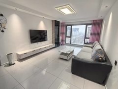 通化梅河口光明碧桂园二期电梯高层85平两室一厅，年租2万1包取暖物业出租房源真实图片