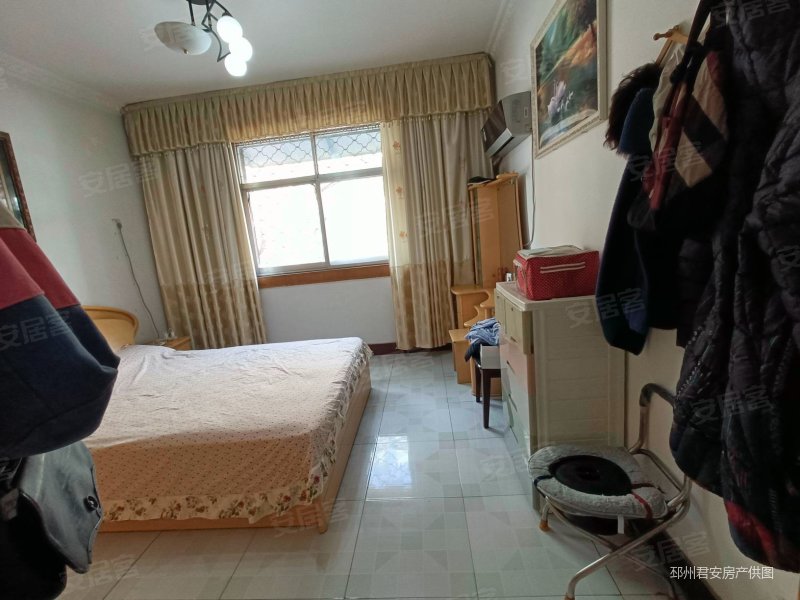 急售 运中对面月亮湾 61万边户大三室 领包记住 送储藏室,月亮湾(邳州