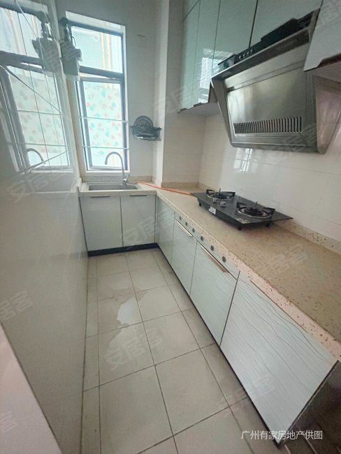 一号线坑口站芳和花园南向两房一厅各付各税