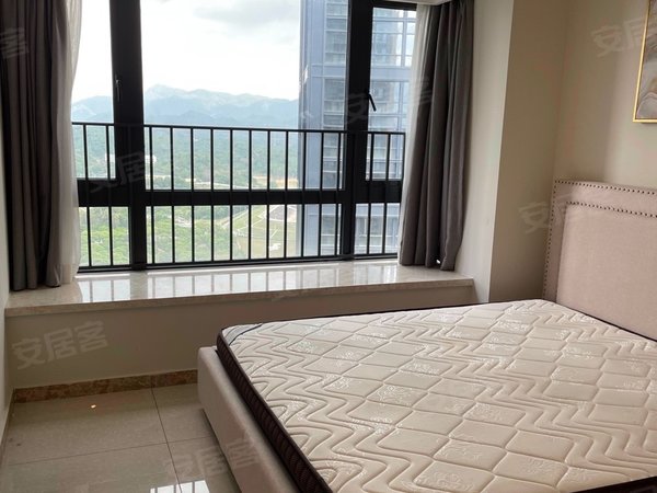 深圳南山大学城京基御景峯5号线长岭陂站,京基精装3房,全齐出租,车位