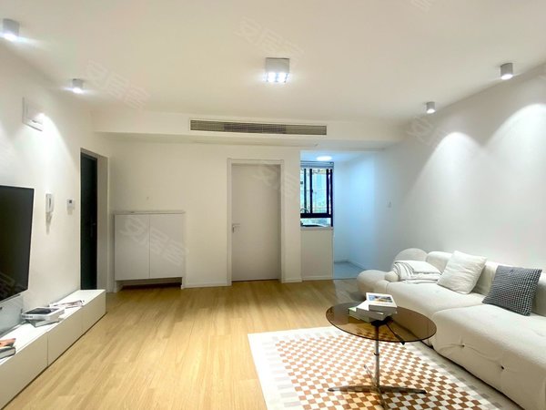 上海徐汇徐家汇香樟苑(徐汇)多说无益,只有您亲自看了才是真,好房源不