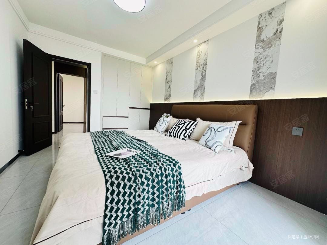 东部风景3室2厅1卫104㎡南北66.8万