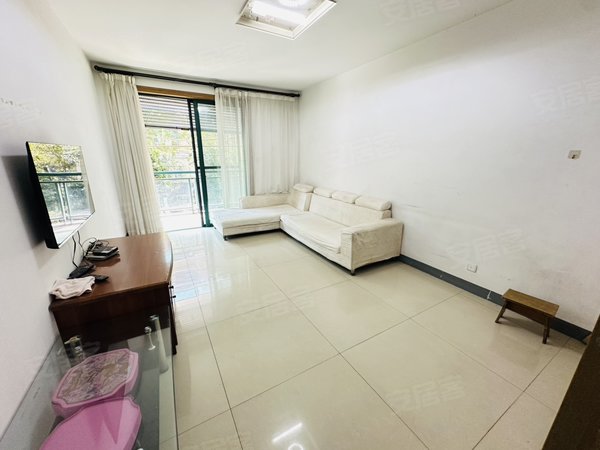 金华婺城婺城江南紫岚苑紫岚苑，中国联通保时捷旁，3房2厅2厅，带阳台带车位带附房出租房源真实图片