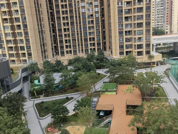 深圳龙岗大运乐城(二期)乐城二期,荷坳地铁口,3房2厅1卫精装出出租