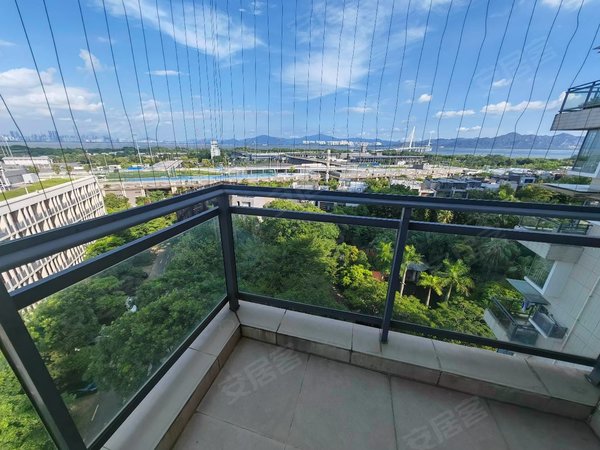 深圳南山后海鸿威海怡湾畔花园深圳湾一线海景房,豪华装修大三房,全新