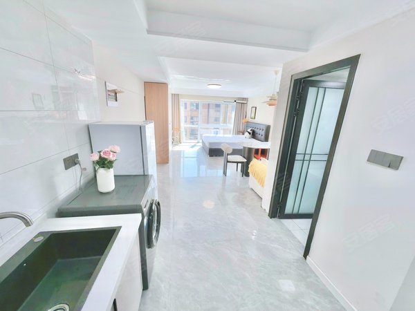 徐州云龙万达广场云龙华府(商住楼)自己的房子 云龙万达广场 云龙华府 绿地城市广场 月付出租房源真实图片