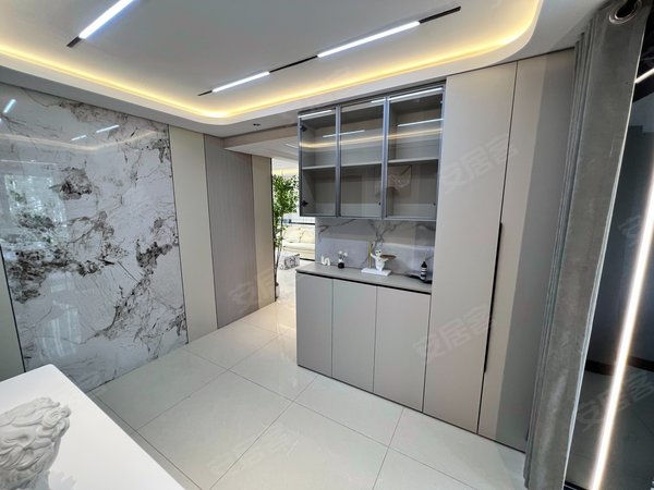 济南市中经四万达万达公馆豪景苑可月付 大观园 大明湖 齐鲁医院 万达