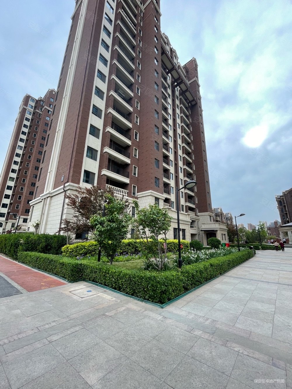 鹏润美墅家3室2厅2卫116.67㎡南北112万