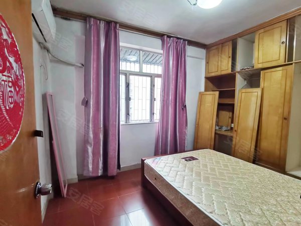 珠海香洲柠溪华丽花园华润万家旁 华丽花园精装2房 家私电齐全 拎包