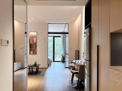 上海闵行华漕虹桥良华购物广场 实拍一室一厅 配套齐全 拎包入住 押一付一出租房源真实图片