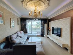 自贡自流井五星街同心路28中财富水岸电梯二楼120平三室双卫带60平平台花园出租房源真实图片