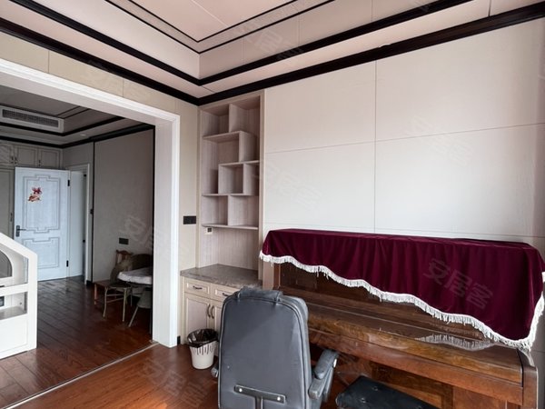 金华东阳横店南江壹号南江壹号高层，江景房3室，木地板中央空调出租房源真实图片