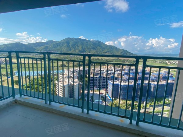 三亚三亚周边陵水海境新天清水湾雅居乐海境新天海景4房大平层出租