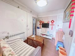 新上玉函小区南区精装两室 出门公交站牌 随时看房 急租！！！