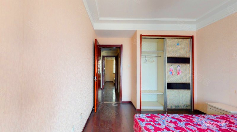 盛世景园电梯房好楼层好楼座 满五 紧靠地铁口集市