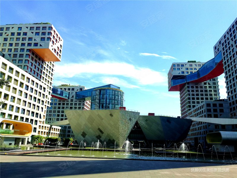 北京房产网>北京二手房>东城二手房>东直门二手房>当代moma>800_600