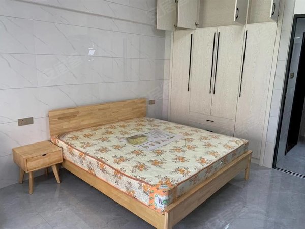 泉州丰泽宝洲路沉洲花园急租,全新装修 带外阳台 原白宫附近 押一付一