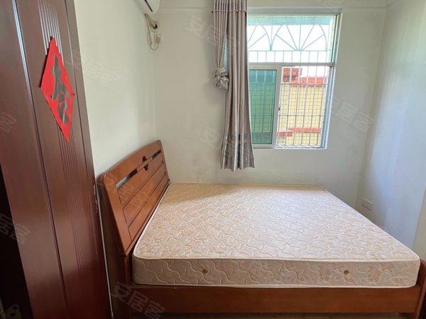 深圳龙华民治南景新村民治地铁站600米近深圳北站南景新村电梯大三房