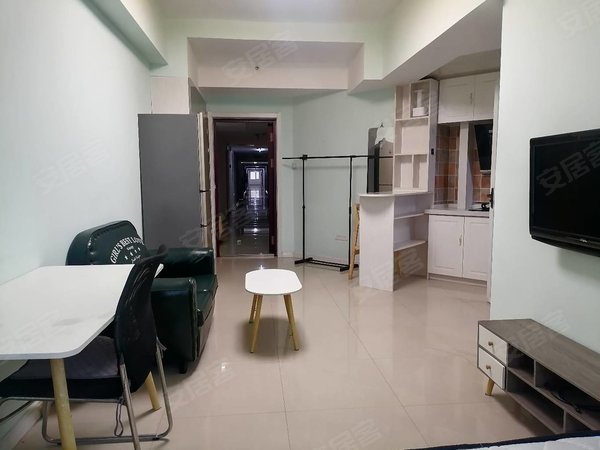 包头昆都仑丰盈道京奥港花园(商住楼)可月付，帝景精装东向踏踏米公寓，采光好，独立厨房，拎包入住！出租房源真实图片