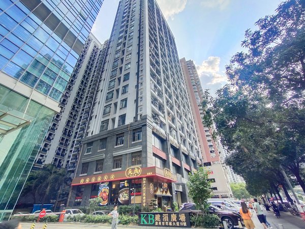 广州天河珠江新城西铂林国际公寓珠江新城核心地段,交通便利,中空设计