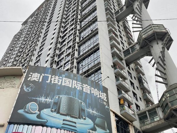 南宁兴宁朝阳南宁澳门街大厦地铁口朝阳广场 澳门街 1200 单间配齐