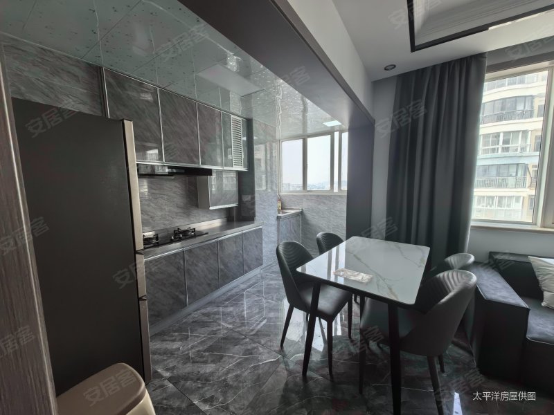 东苑怡景园购物方便电梯房精装修高楼层视野好南北通透