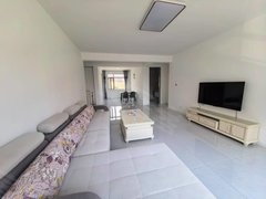 垦利兴隆街兴隆街城区永丰小区2楼 ,130平,精装,首租,拎包入住!出租房源真实图片